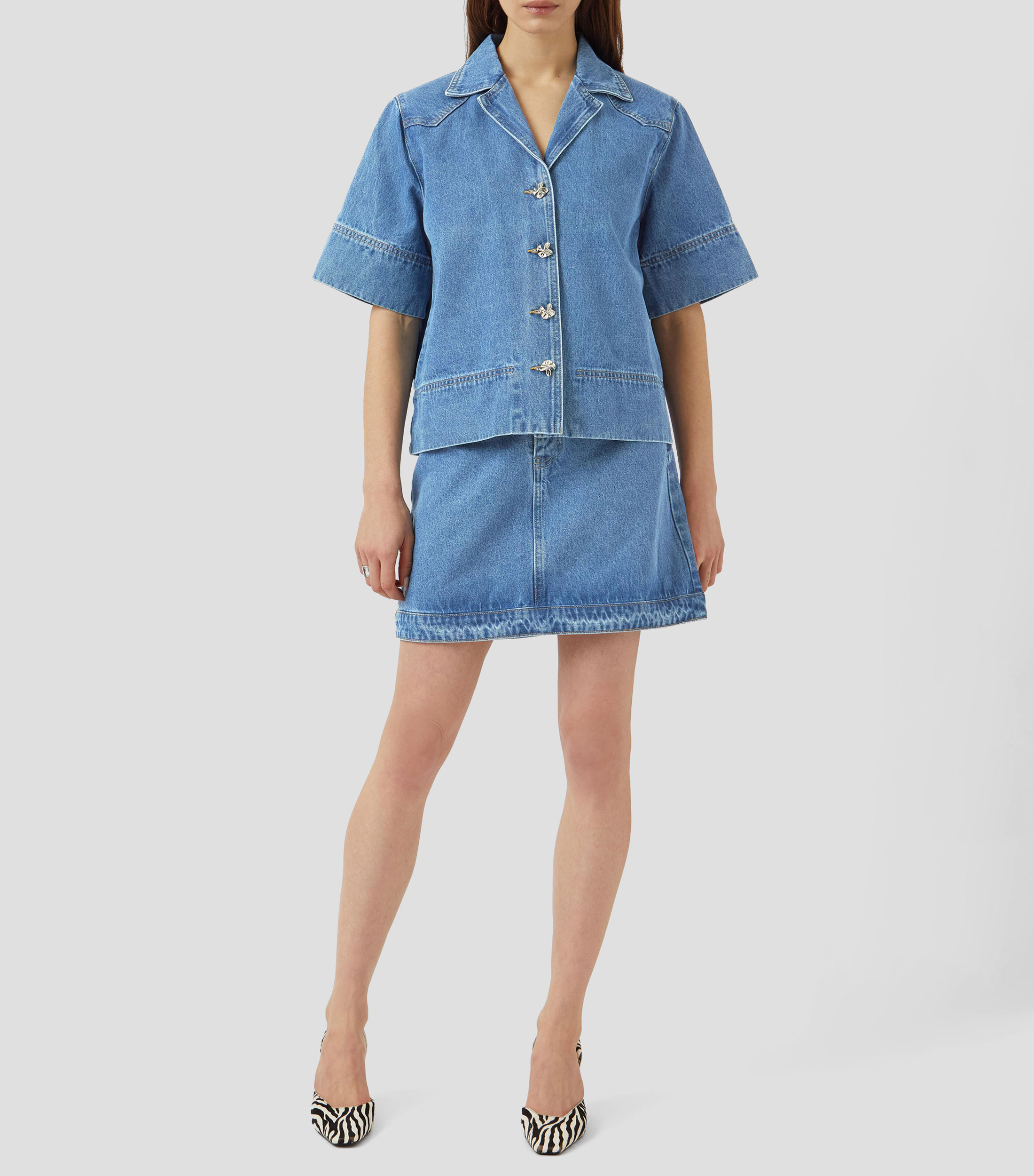 Camisa lisa manga corta Mujer